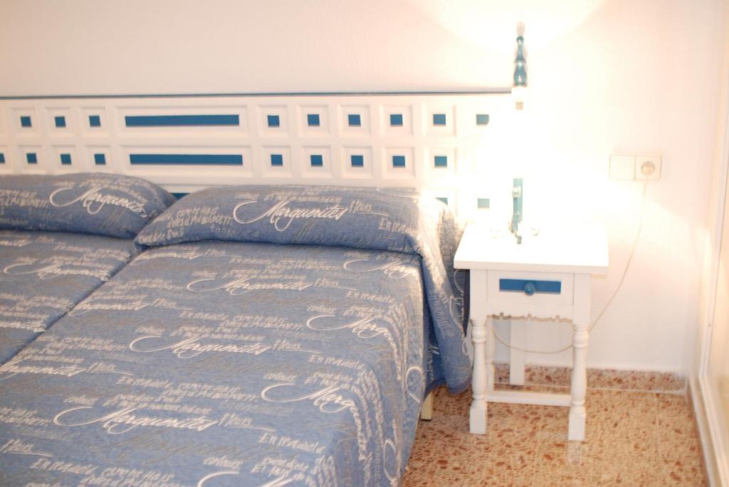 Apartamentos Concorde Alicante Room photo